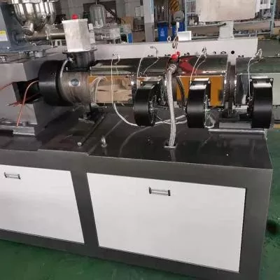Jednošnekový extruder